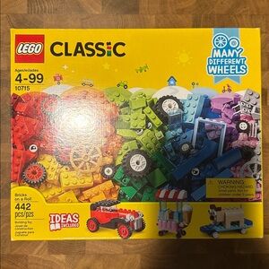 LEGO 10715 Classic Colorful Bricks and Wheels Set New